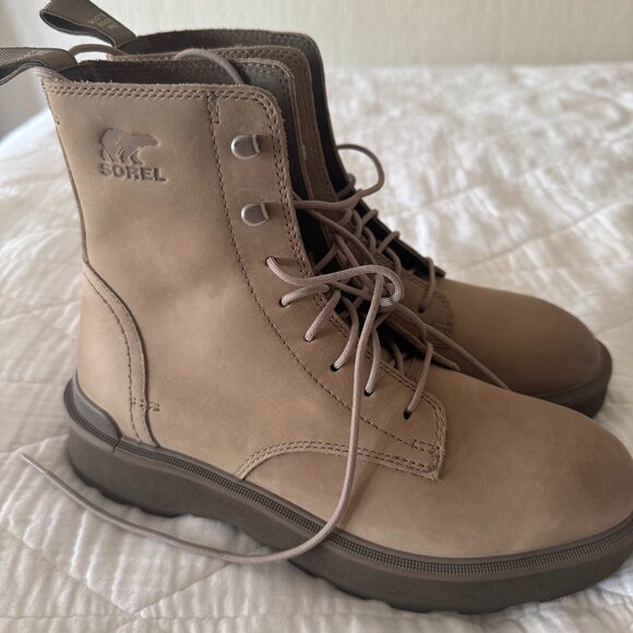 Sorel Combat Boots Size 8 (Beige/Tan); NWOT - Picture 1 of 4